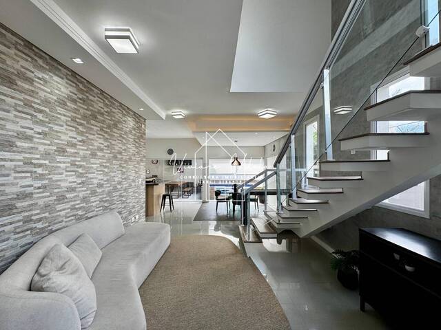 #CA0107 - Casa em condomínio para Venda em São José dos Campos - SP - 1