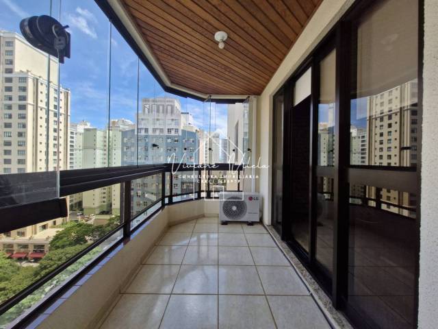 Apartamento para Venda em São José dos Campos - 2